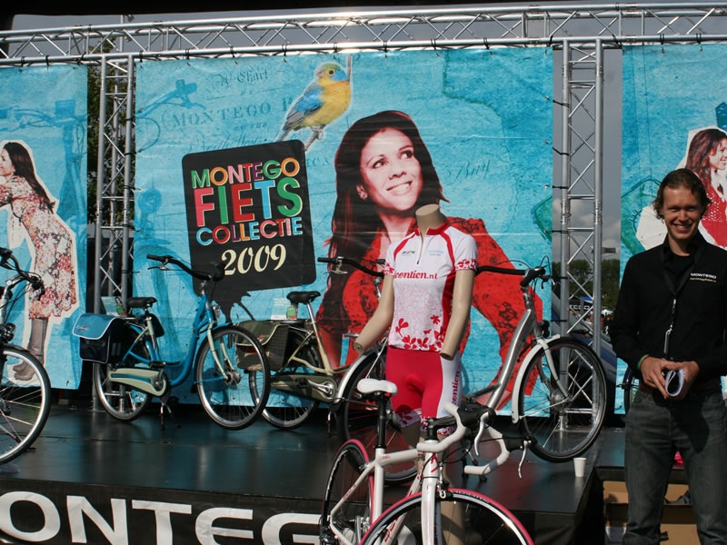 Montego podiumwagen