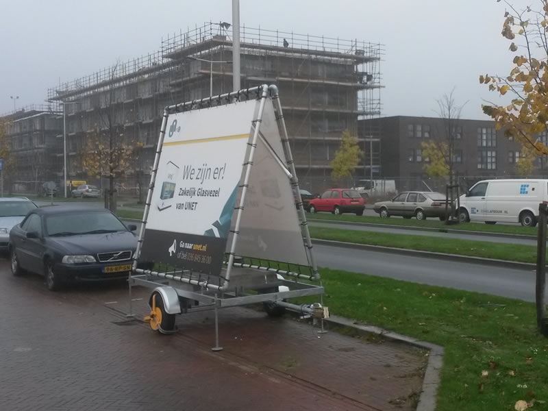 Unet Glasvezel billboard