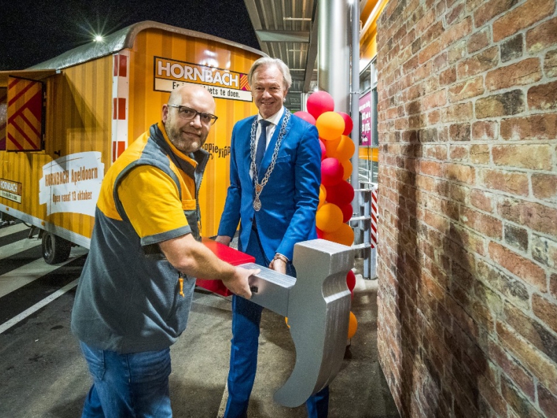 Hornbach opening